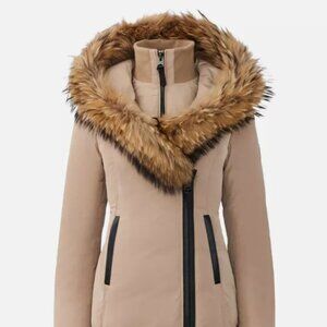Like New Mackage Women KAY down coat natural fur Signature Mackage Collar (S) Ca